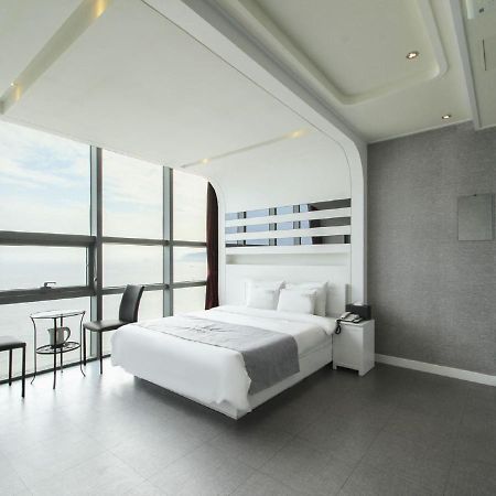 Nuri Hotel Busan Bagian luar foto