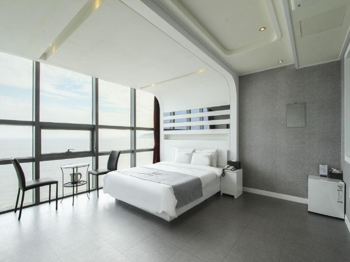 Nuri Hotel Busan Bagian luar foto