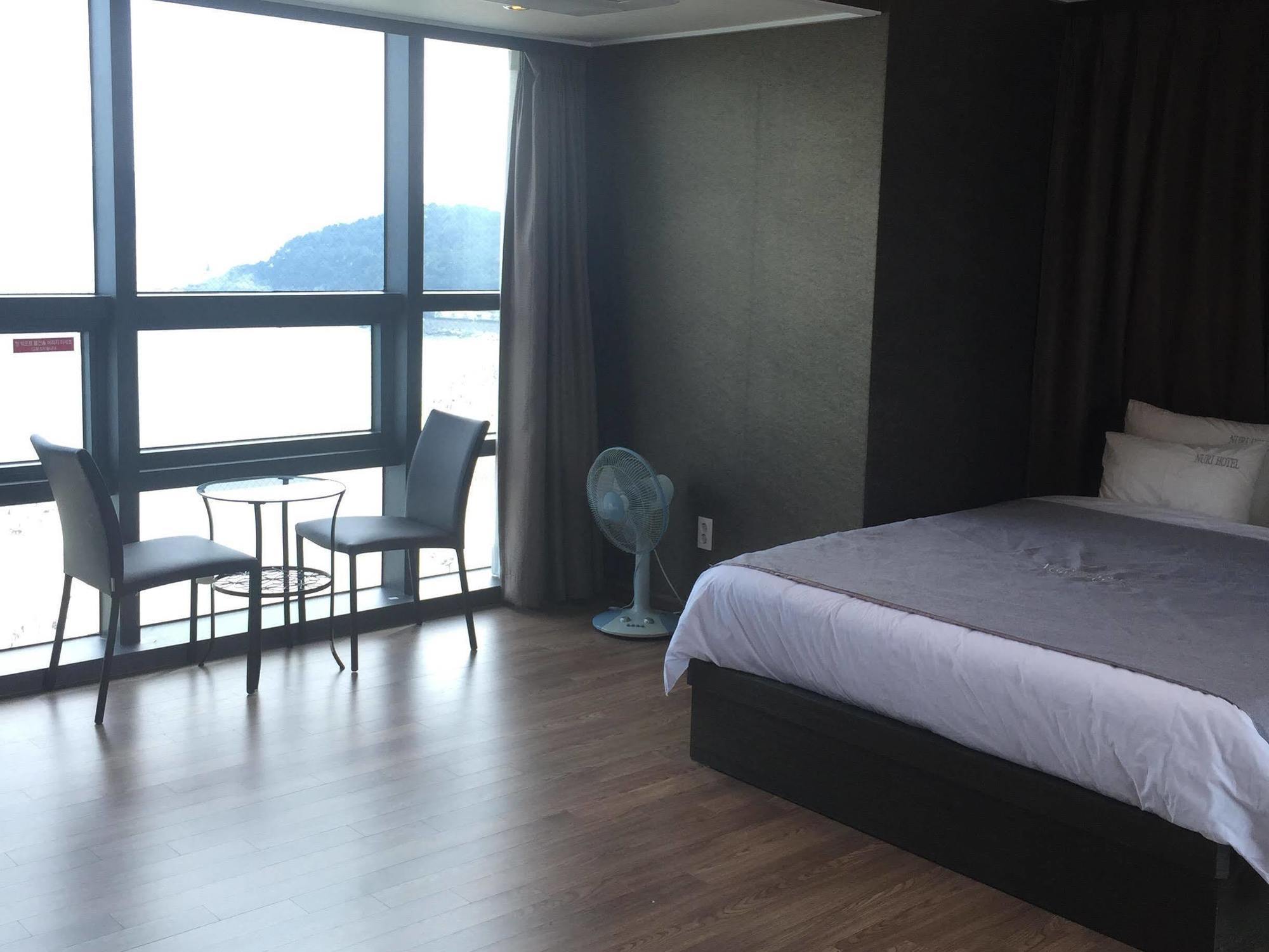 Nuri Hotel Busan Bagian luar foto