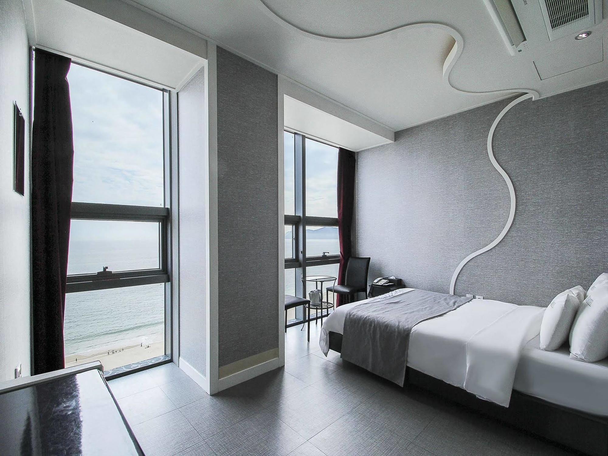Nuri Hotel Busan Bagian luar foto