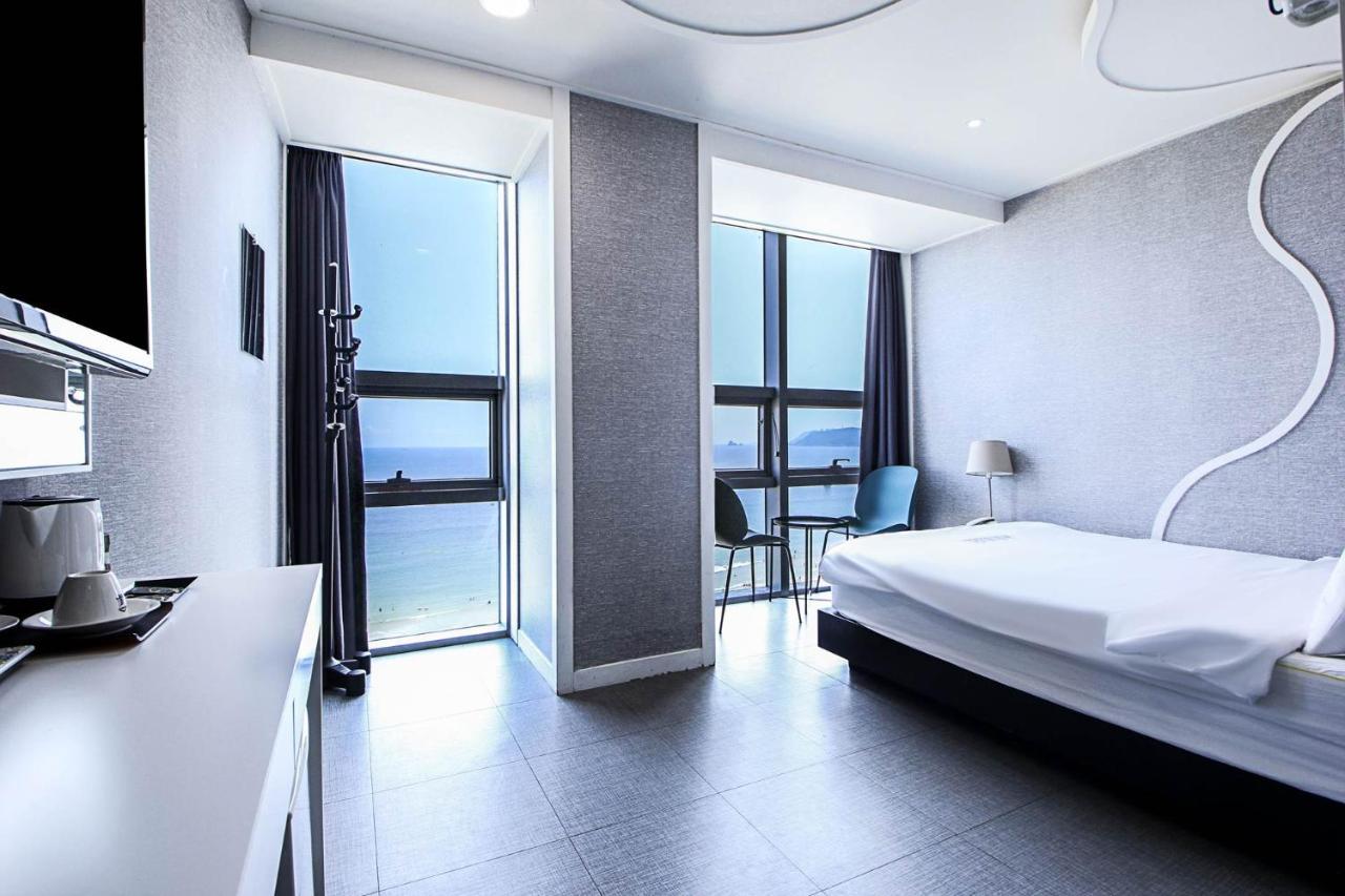 Nuri Hotel Busan Bagian luar foto
